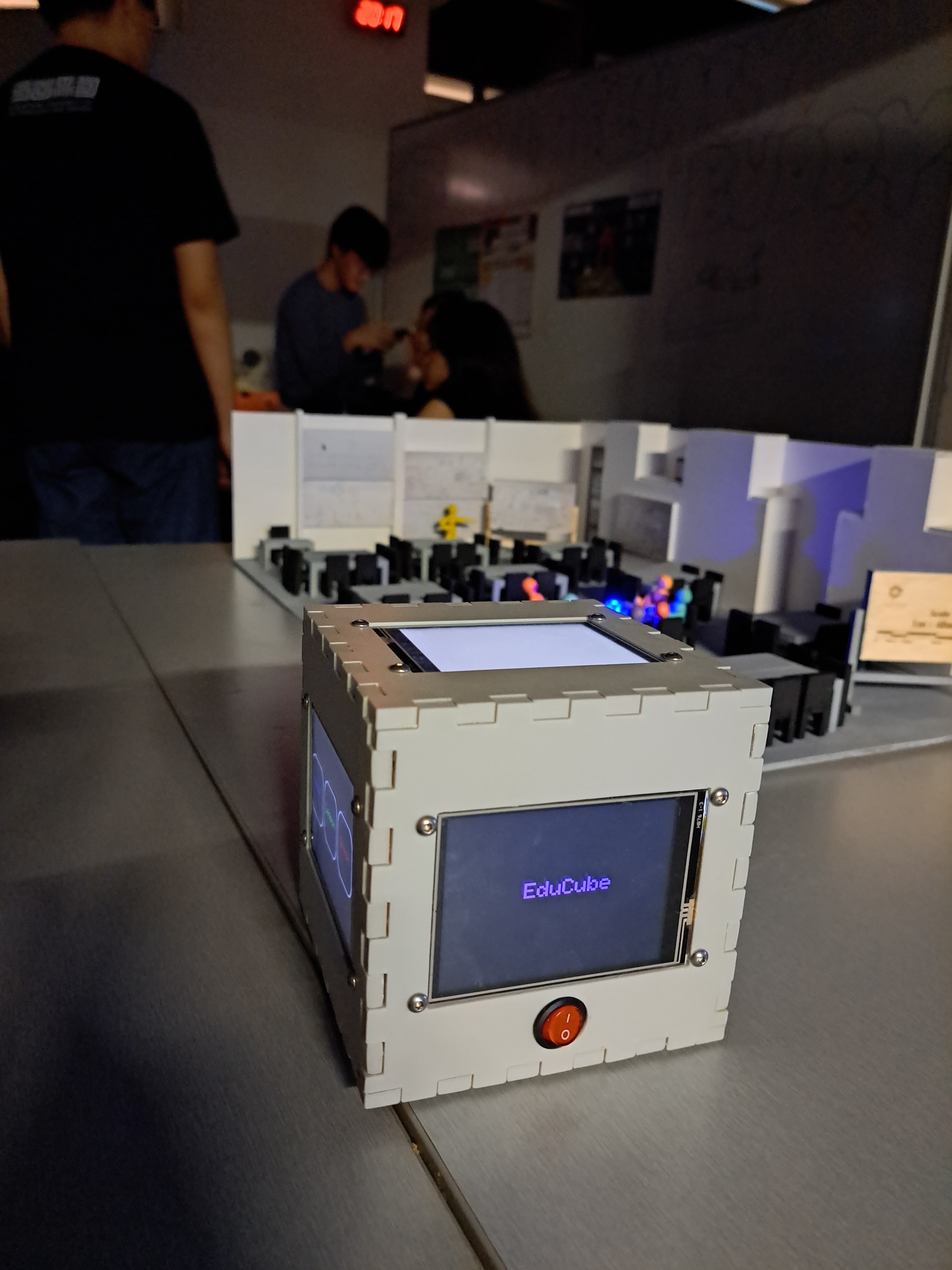 EduCube screenshot 1